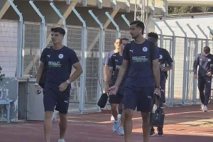 Πρώτος... ο Βέσκο