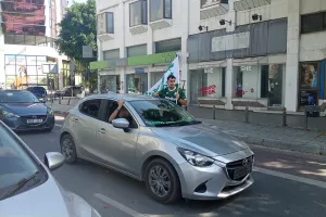 (Βίντεο kerkida) Πράσινο... κομβόι στους δρόμους της Λευκωσίας