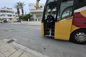 (ΦΩΤΟΣ kerkida) H άφιξη της ΑΕΛ