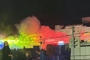 (Βίντεο/Φώτος Kerkida) Έκαναν τη νύχτα μέρα οι Παφίτες!