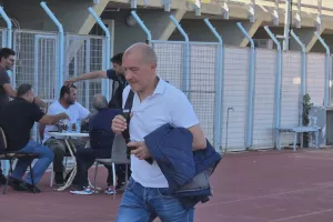 Πρώτος... ο Βέσκο