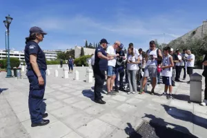 (Φώτος) Η αναχώρηση των φίλων της Ρεάλ Μαδρίτης από το Καλλιμάρμαρο