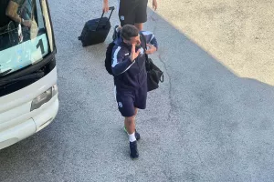 (Φώτος Kerkida) Η άφιξη του Απόλλωνα