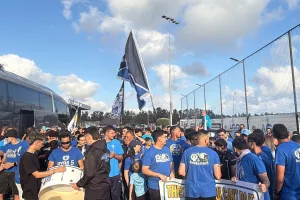 (ΒΙΝΤΕΟ/ΦΩΤΟΣ Kerkida) Άφιξη με κόρνες