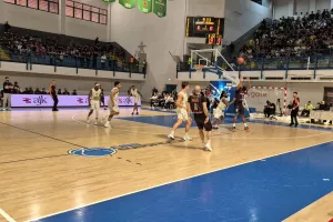Τελικός με τα ΟΛΑ του και Πρωταθλήτρια η ΑΕΚ! (Φώτος)