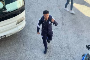 (Φώτος Kerkida) Η άφιξη του Απόλλωνα