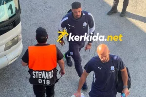 (Φώτος Kerkida) Η άφιξη του Απόλλωνα