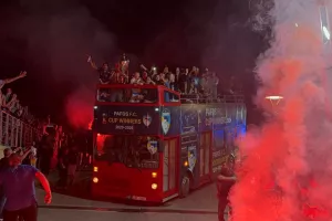 01:15/ Έφτασε στο κάστρο η αποστολή μέσα σε αποθέωση! (Βίντεο Kerkida)