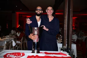 ΚΛΙΚΣ από το "ερυθρόλευκο" γλέντι!