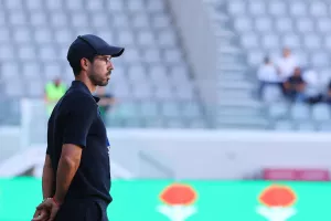 Πλάνο με τέσσερις απουσίες