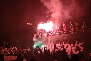 (ΒΙΝΤΕΟ Kerkida) Κόσμος και ομάδα... ΕΝΑ πριν την αναχώρηση από ΓΣΠ!