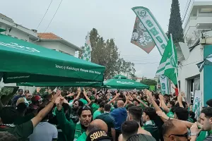 ΧΑΜΟΣ στην Παπανικολή (ΒΙΝΤΕΟ-ΦΩΤΟΣ Kerkida/UPD)