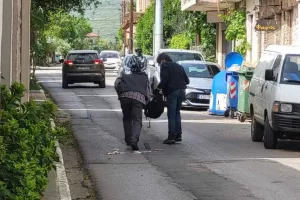 Πυροκροτητές, καμένα χαρτονομίσματα στο κρησφύγετο - Ανατίναζαν ΑΤΜ και άρπαζαν τα λεφτά