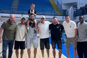Χάρηκαν για την ανατροπή!