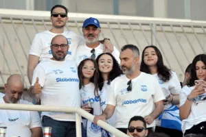 ΦΩΤΟΡΕΠΟΡΤΑΖ από τις κερκίδες Απόλλωνα και Πάφου