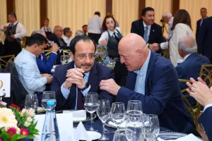 (ΦΩΤΟΣ) Τo δείπνο για τα 95χρονα του Διγενή Ακρίτα Μόρφου