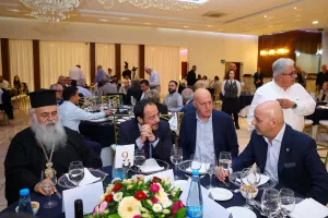 (ΦΩΤΟΣ) Τo δείπνο για τα 95χρονα του Διγενή Ακρίτα Μόρφου