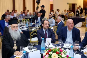(ΦΩΤΟΣ) Τo δείπνο για τα 95χρονα του Διγενή Ακρίτα Μόρφου
