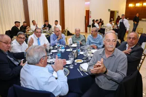 (ΦΩΤΟΣ) Τo δείπνο για τα 95χρονα του Διγενή Ακρίτα Μόρφου