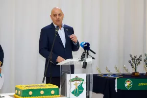 (ΦΩΤΟΣ) Τo δείπνο για τα 95χρονα του Διγενή Ακρίτα Μόρφου