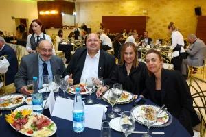 (ΦΩΤΟΣ) Τo δείπνο για τα 95χρονα του Διγενή Ακρίτα Μόρφου