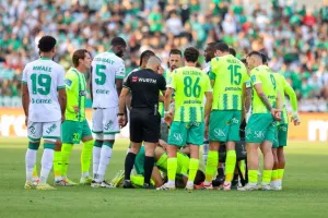 Ομόνοια-ΑΕΚ: Συμβιβασμός στο ματς-φιέστα (φώτος)