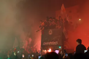 Ξανά και ξανά!