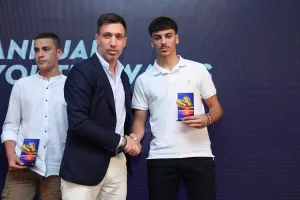 (Φώτος kerkida) Τα βραβεία της Science of Sports