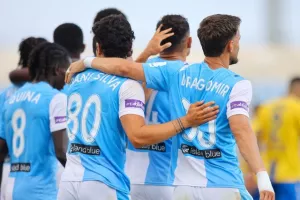 Πάφος-ΑΠΟΕΛ: Φινάλε με τρίποντο οι γαλάζιοι και τώρα… τελικός!