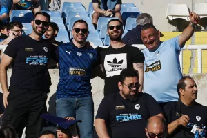 ΦΩΤΟΡΕΠΟΡΤΑΖ από τις κερκίδες Απόλλωνα και Πάφου