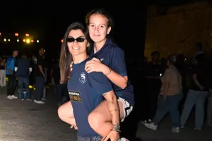 (Βίντεο/Φώτος Kerkida) Έκαναν τη νύχτα μέρα οι Παφίτες!