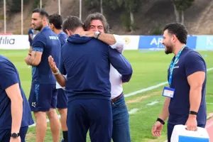 Πάφος-ΑΠΟΕΛ: Φινάλε με τρίποντο οι γαλάζιοι και τώρα… τελικός!