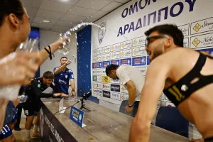 (ΒΙΝΤΕΟ Kerkida/φώτος) ΝΤΟΥ...στον Μαρίνο Σατσιά!