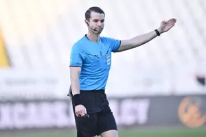 Ολυμπιακός- Ομόνοια Αραδίππου: Πήρε...ανάσα και την έβαλε σε μπελάδες! (φώτος)