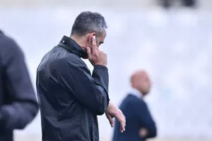 ΑΠΟΕΛ-ΑΕΚ: Ζωντανός...για 4αδα με Ρόσα! (Φώτος)