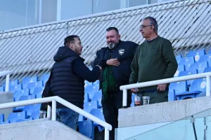 Ολυμπιακός- Ομόνοια Αραδίππου: Πήρε...ανάσα και την έβαλε σε μπελάδες! (φώτος)