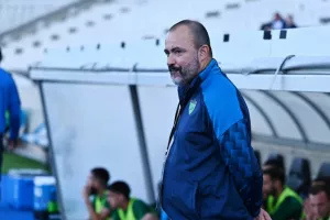 Ολυμπιακός- Ομόνοια Αραδίππου: Πήρε...ανάσα και την έβαλε σε μπελάδες! (φώτος)