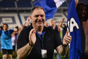 Προεδρικό... μήνυμα: "Περηφάνια και συγκίνηση - Το ταξίδι συνεχίζεται"