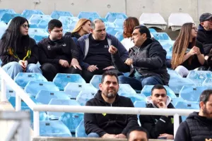 ΑΠΟΕΛ-ΑΕΚ: Ζωντανός...για 4αδα με Ρόσα! (Φώτος)