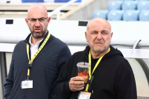 Καφεδάκι... πριν την σέντρα