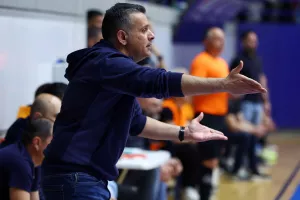 Μίλησε...η έδρα και ένα βήμα από τον τίτλο το ΑΠΟΕΛ!