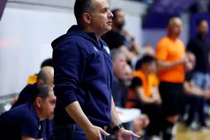 Μίλησε...η έδρα και ένα βήμα από τον τίτλο το ΑΠΟΕΛ!