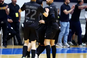 Μίλησε...η έδρα και ένα βήμα από τον τίτλο το ΑΠΟΕΛ!