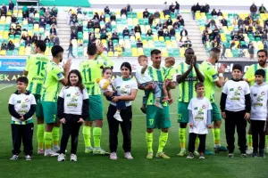 ΑΕΚ-Απόλλων: Κιτρινοπράσινη…σφραγίδα για Ευρώπη (φώτος)