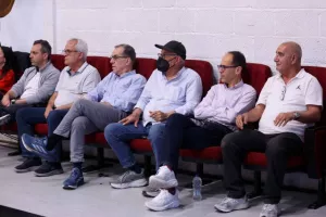 Κεραυνός-ΑΕΚ: Το πρωτάθλημα κρίνεται στο "Κίτιον"! 