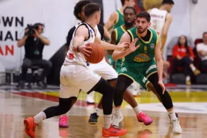 Κεραυνός-ΑΕΚ: Το πρωτάθλημα κρίνεται στο "Κίτιον"! 