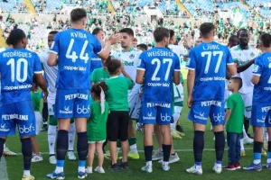 Ομόνοια-Απόλλων: Τελευταία παράσταση με 5αρα! (φώτος)