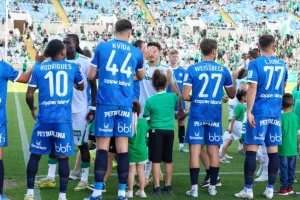 Ομόνοια-Απόλλων: Τελευταία παράσταση με 5αρα! (φώτος)