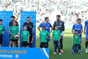 Ομόνοια-Απόλλων: Τελευταία παράσταση με 5αρα! (φώτος)
