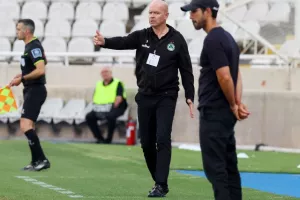 Ομόνοια-Απόλλων: Τελευταία παράσταση με 5αρα! (φώτος)